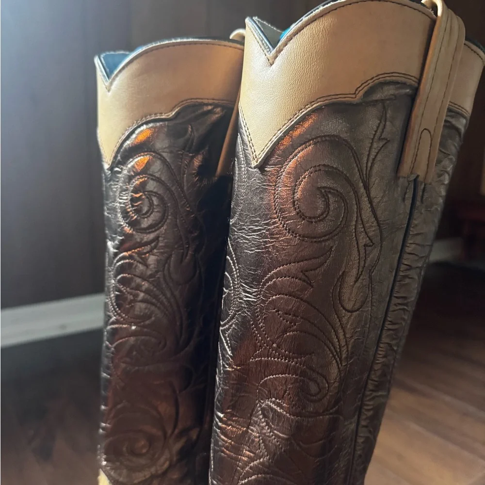 Vintage Frye Tall Western Boots Women’s 8 B Made USA Two-Tone Leather Heeled